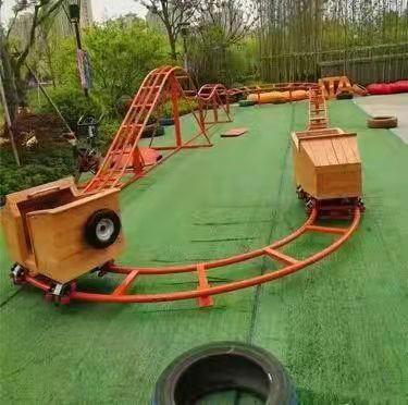 無(wú)動(dòng)力游樂設(shè)備